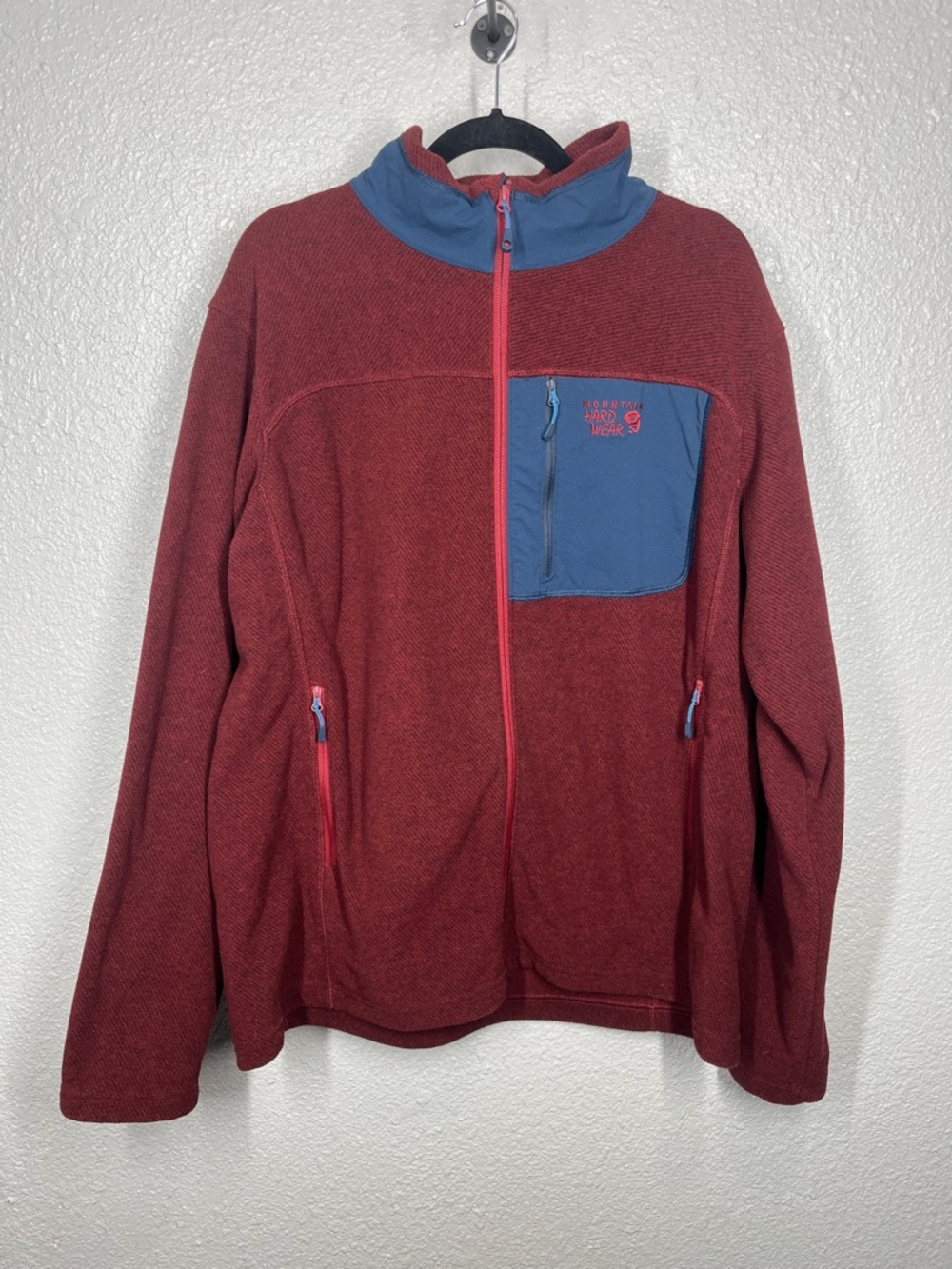 Men's Mountain Hardware Fleece Jacket